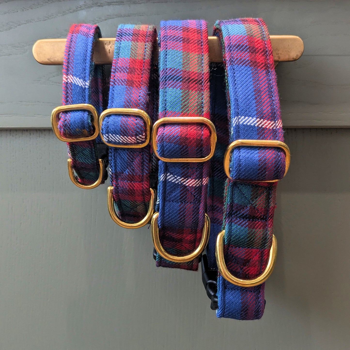 Dog Collar 100% Pure Wool | Edinburgh
