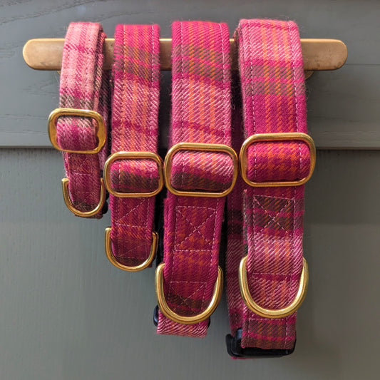Dog Collar 100% Pure Wool | Lochcarron Hunting Rose